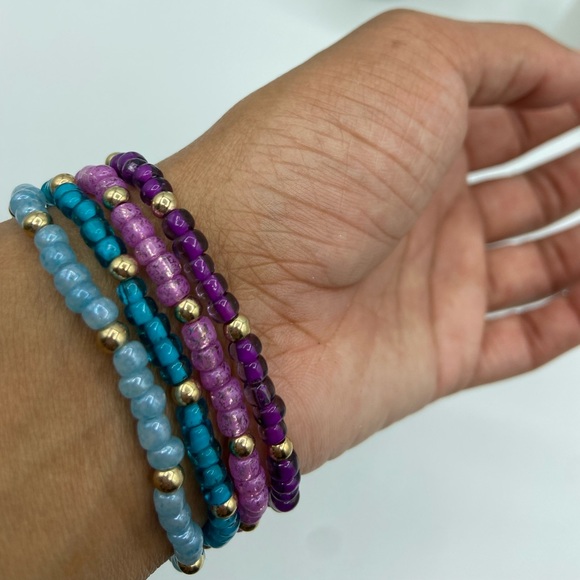 Handmade Trendy Glass Seed Bead Bracelets - Picture 4 of 7